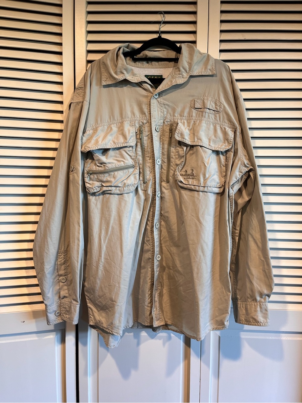 Cabela's Men's Light Khaki Lightweight Fishing Jacket